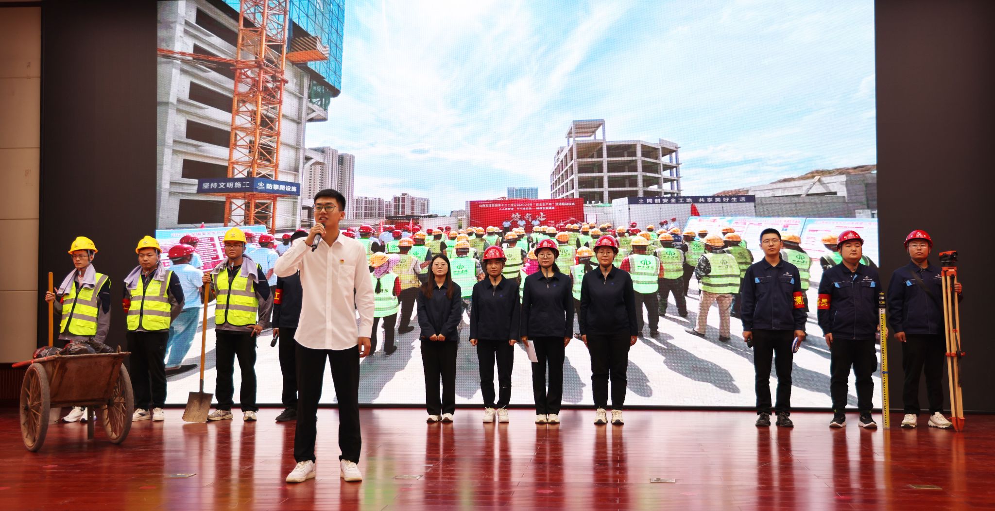 �±���(�й���)���޹�˾ - ����