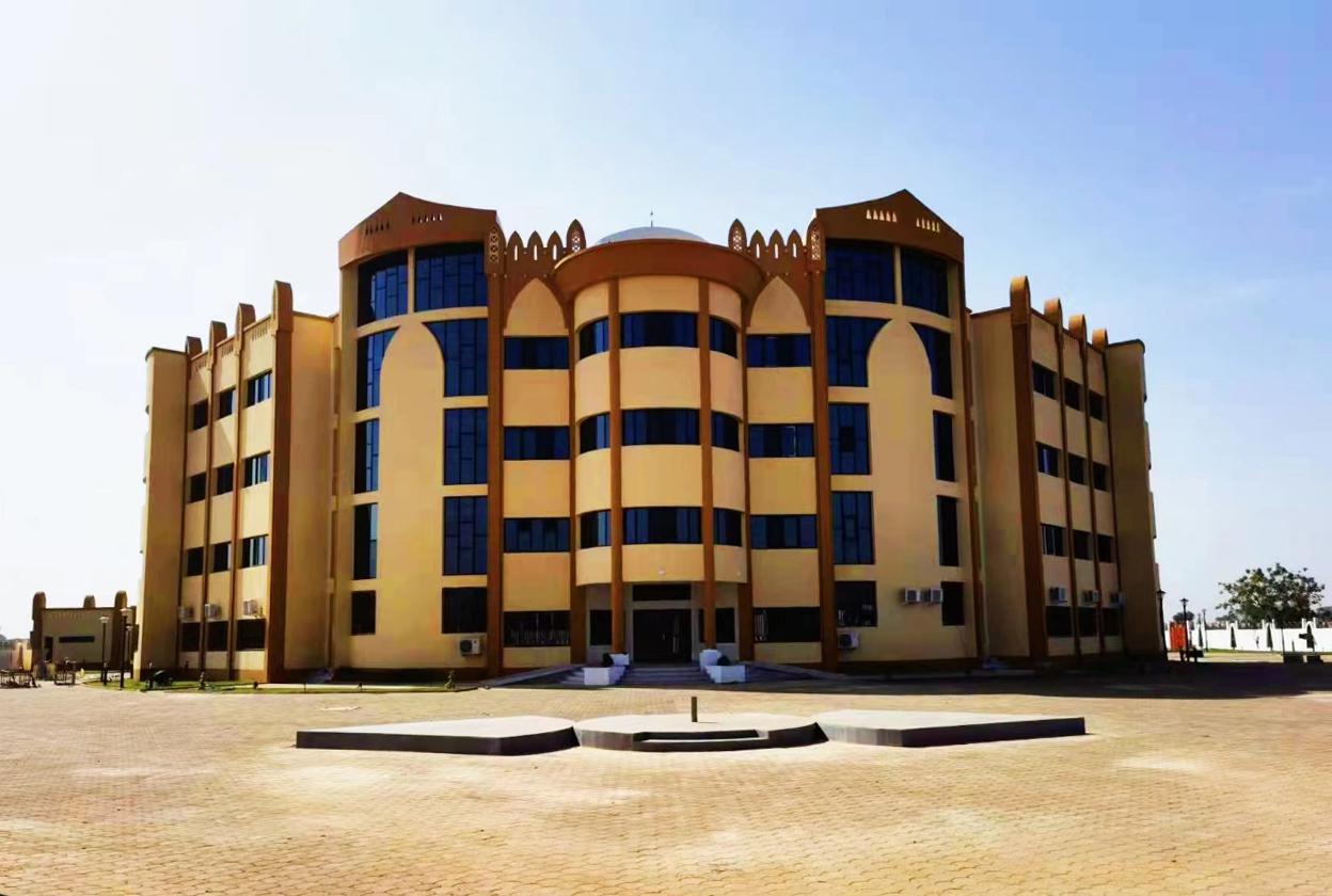 ɽ����Ͷ�Ľ����������˹�Ӻ�����������������칫��¥��Ŀ˳��ͨ����������