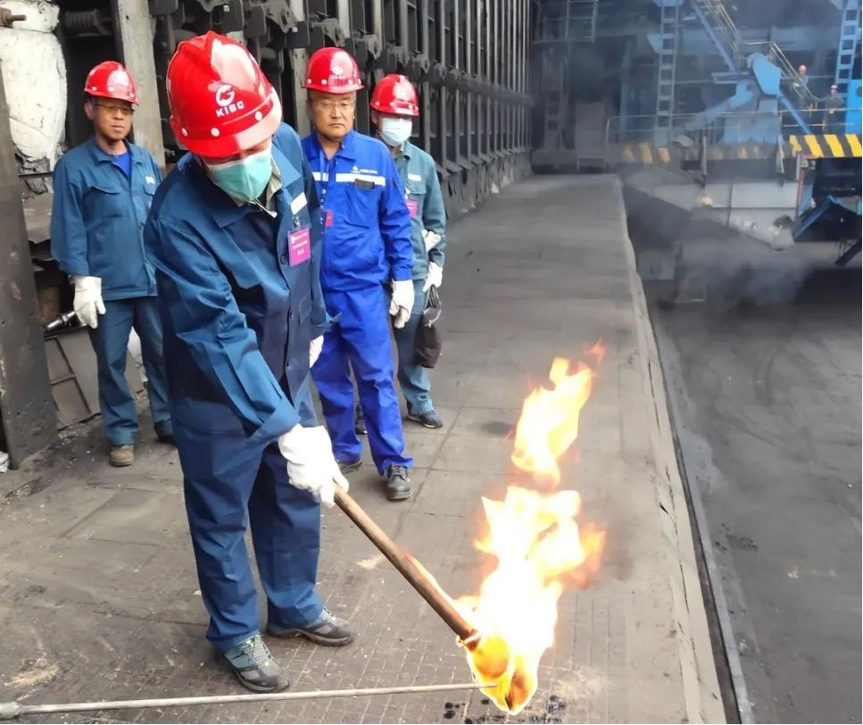 ɽ����Ͷ�������ųн�������ʦ��ú������Ŀ��¯ȼ����ʽ˳������