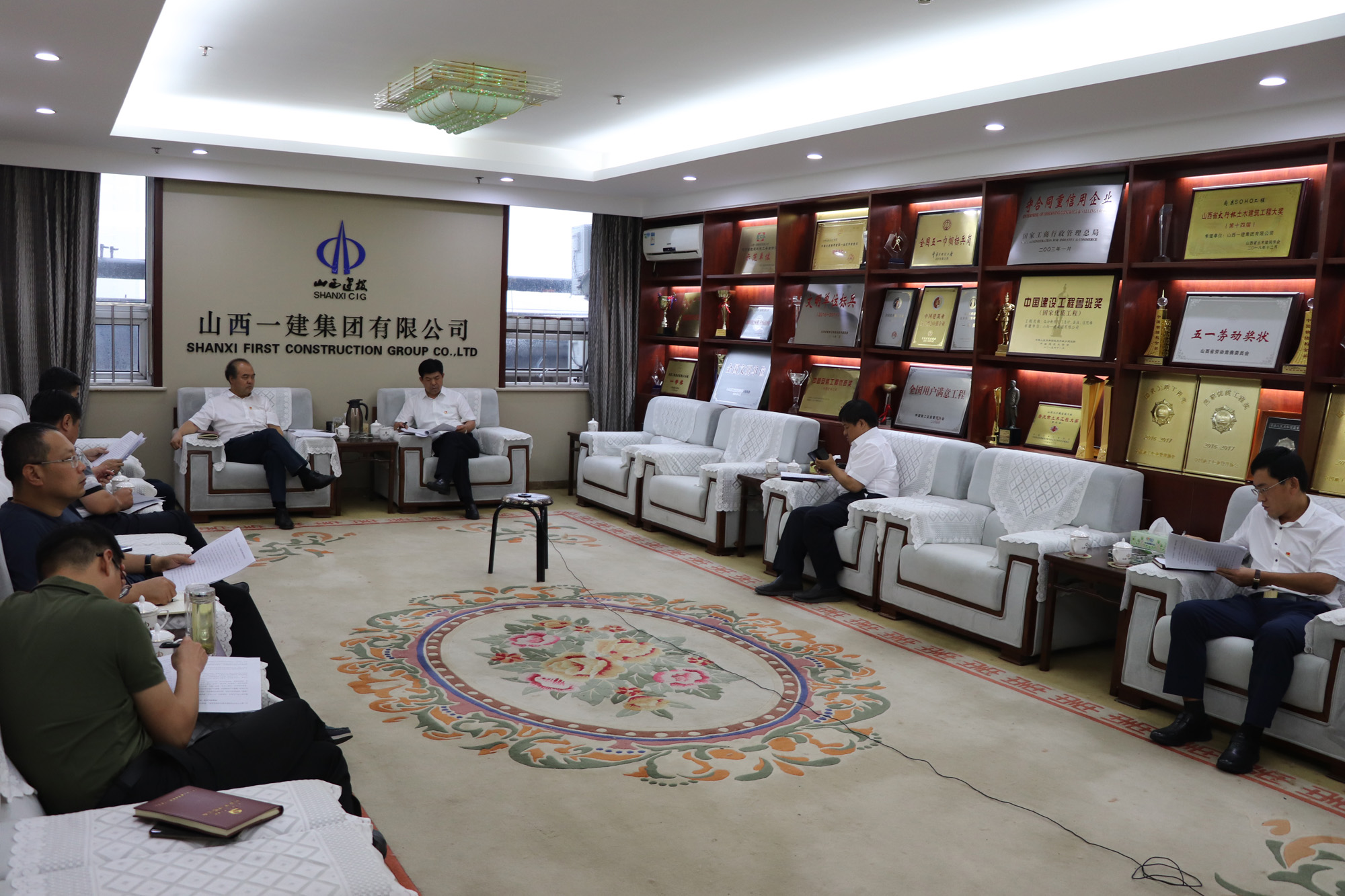 ���²㶯̬��ɽ����Ͷһ�����ŵ�ί�ٿ����������ġ��μ�ʹ������������쵼����ר��ѧϰ�ܽύ����