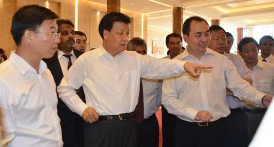 ����ɽ�Ӳ�Ԯ˹���������������ο˹��ʼ�������ά����Ŀ