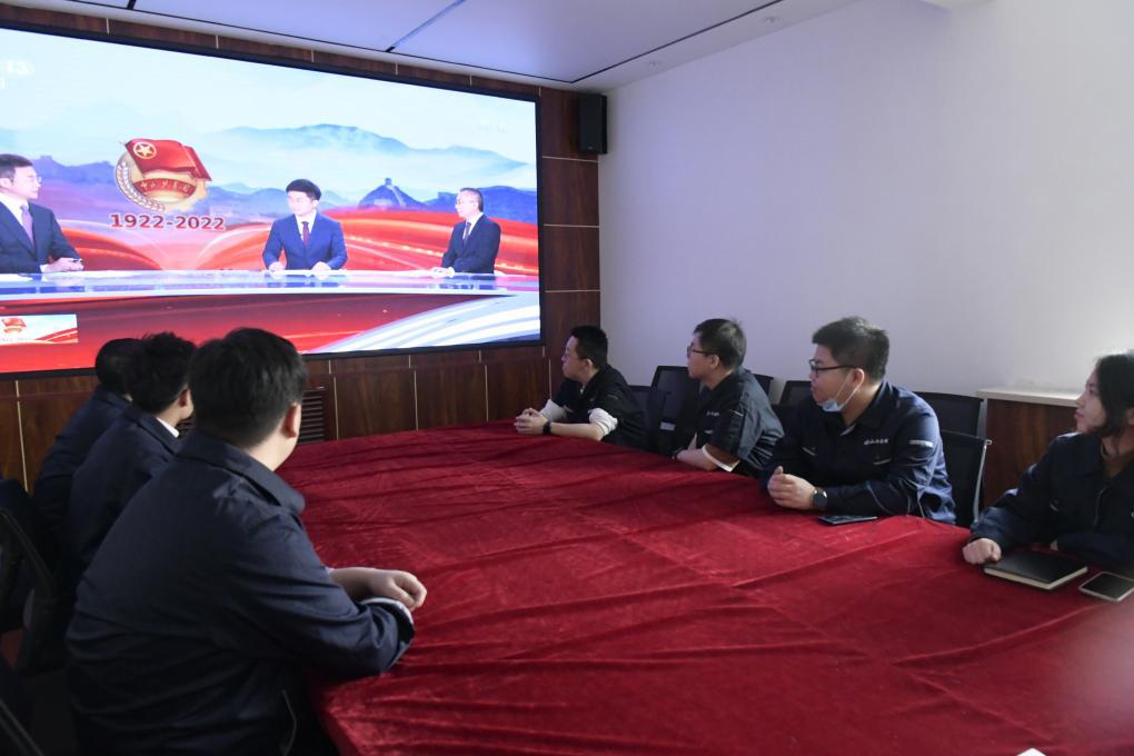 ɽ����Ͷ�ܳа���˾��չ�����ʵġ����ġ�������˶�