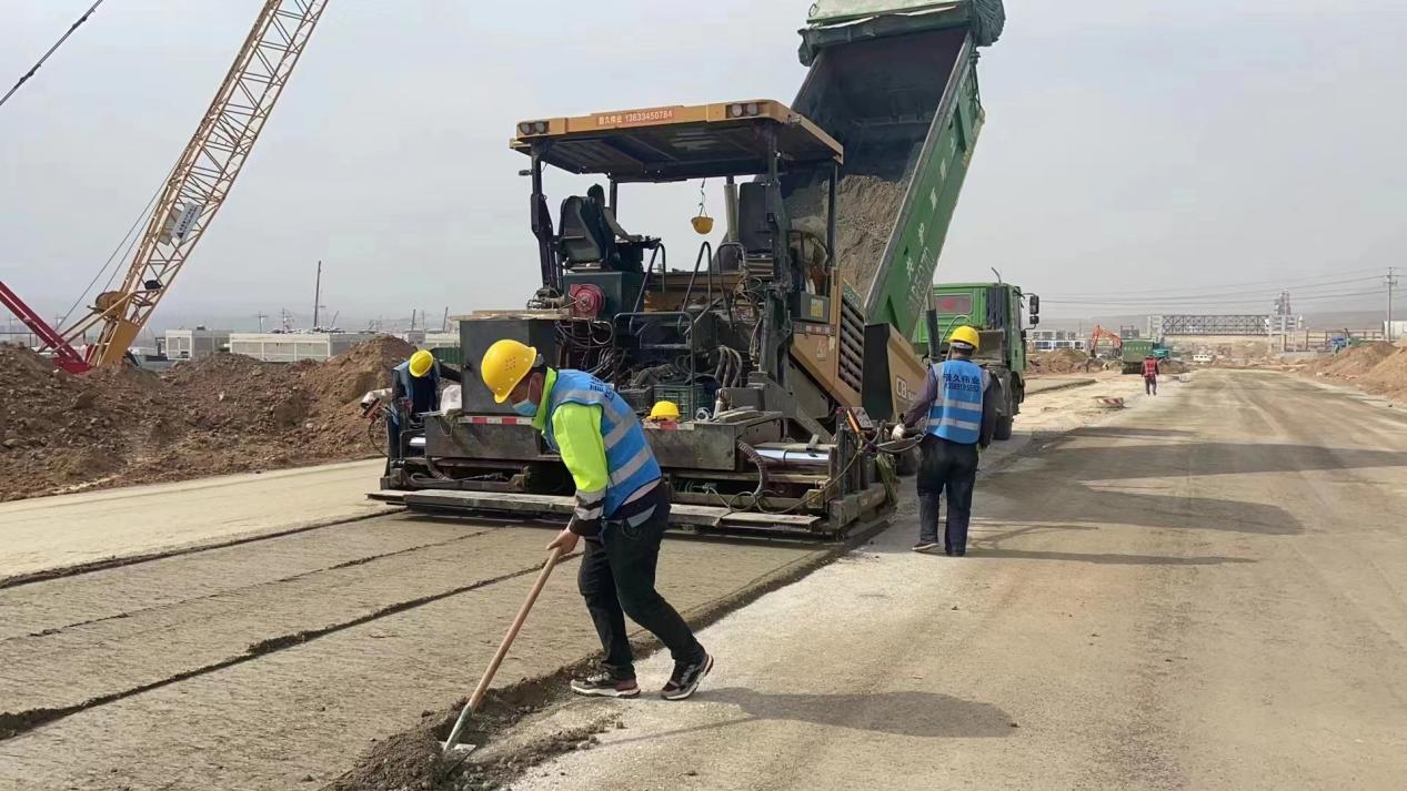 ɽ����Ͷ��е�����š���һ��������Ŀ�±���æ