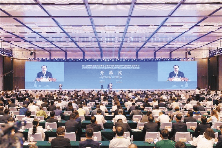 ɽ����Ͷ������������ڰ˽�˿��֮·���ʲ��������й����߲�������Ͷ��ó��Ǣ̸��