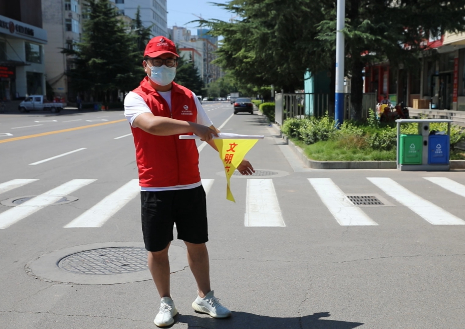 ɽ����Ͷ��������־ԸЧ�͵�����������