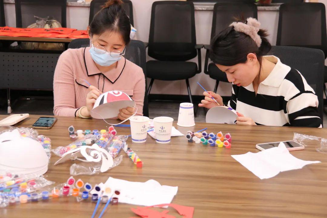 �±���(�й���)���޹�˾ - ����