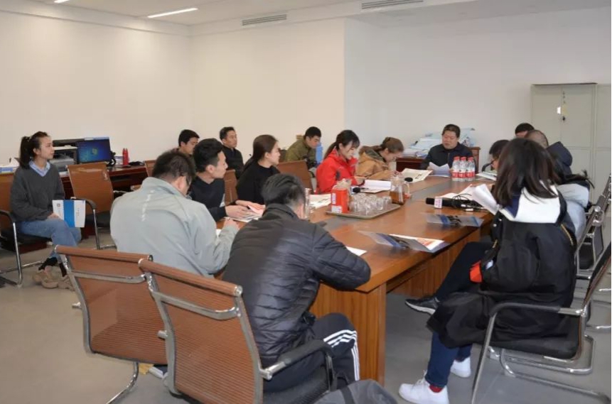 ɽ����Ͷ�������ųн��ġ�����ᡱ����ӭ���������ý��ɷþ۽�