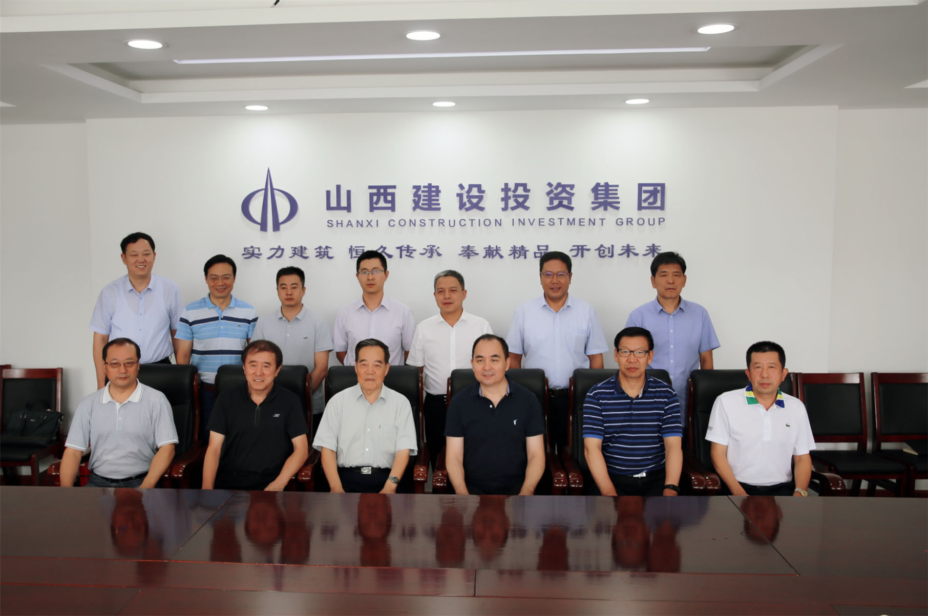 �±���(�й���)���޹�˾ - ����