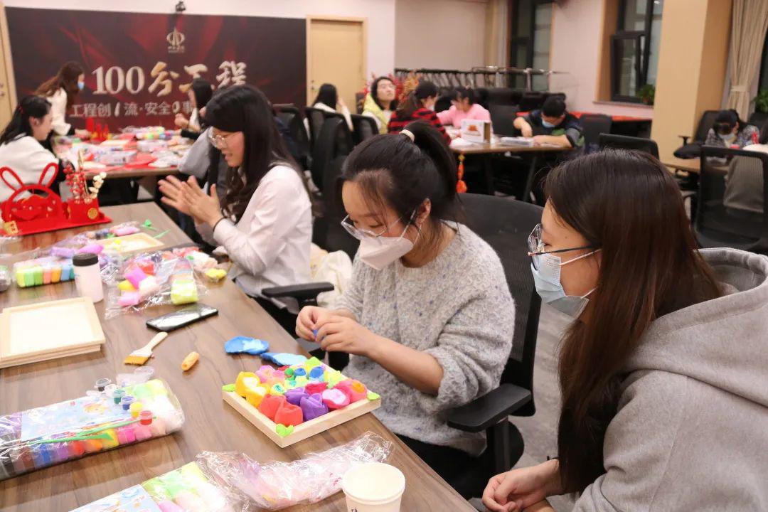 �±���(�й���)���޹�˾ - ����