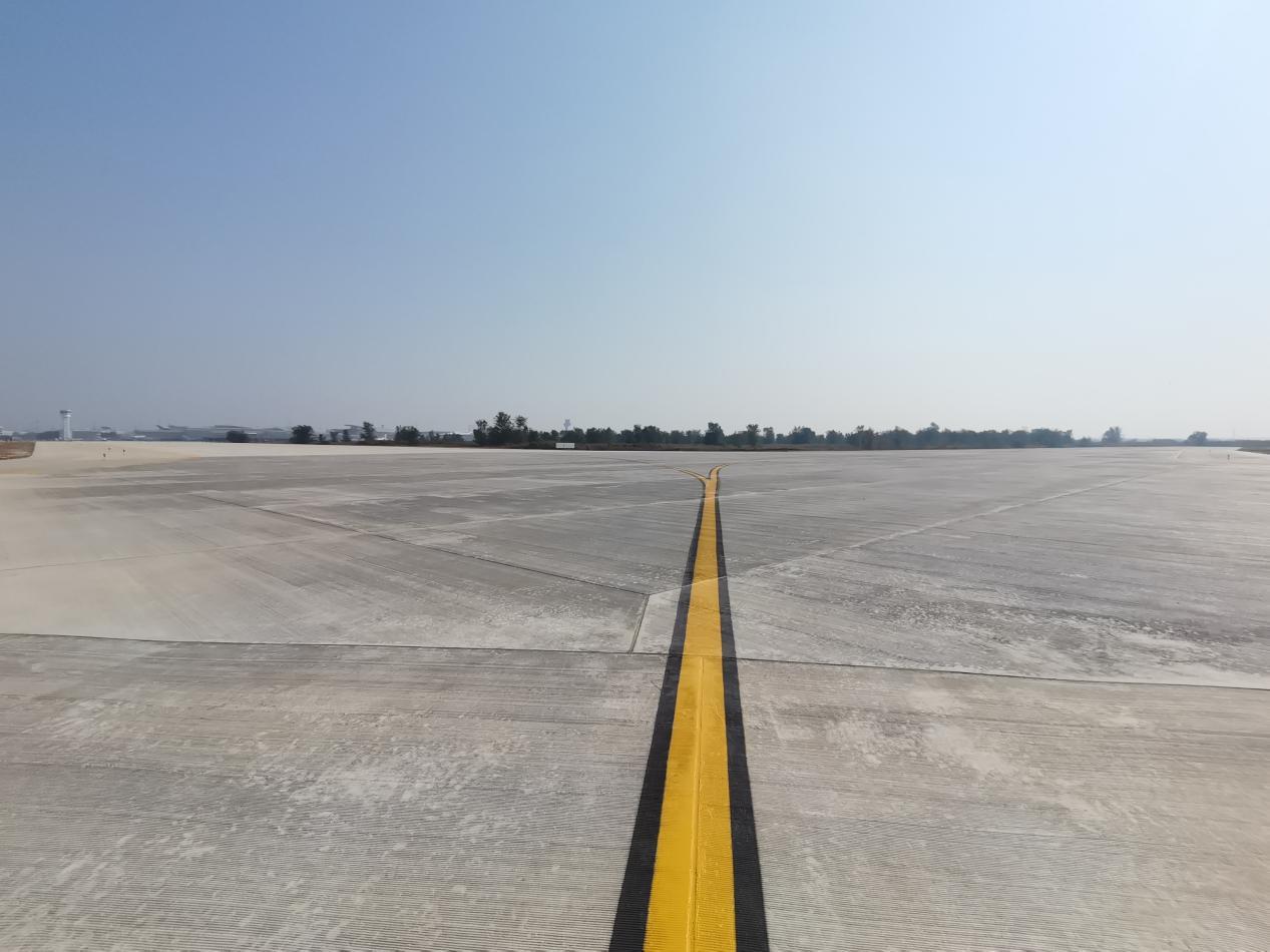 �±���(�й���)���޹�˾ - ����