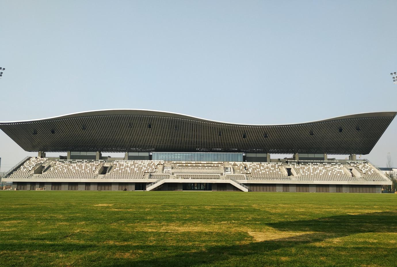 ɽ����Ͷ�������Ŵ���ɽ��ʡװ��ʽ��������Ӧ�õĹ淶Ϊ������ᡱ����