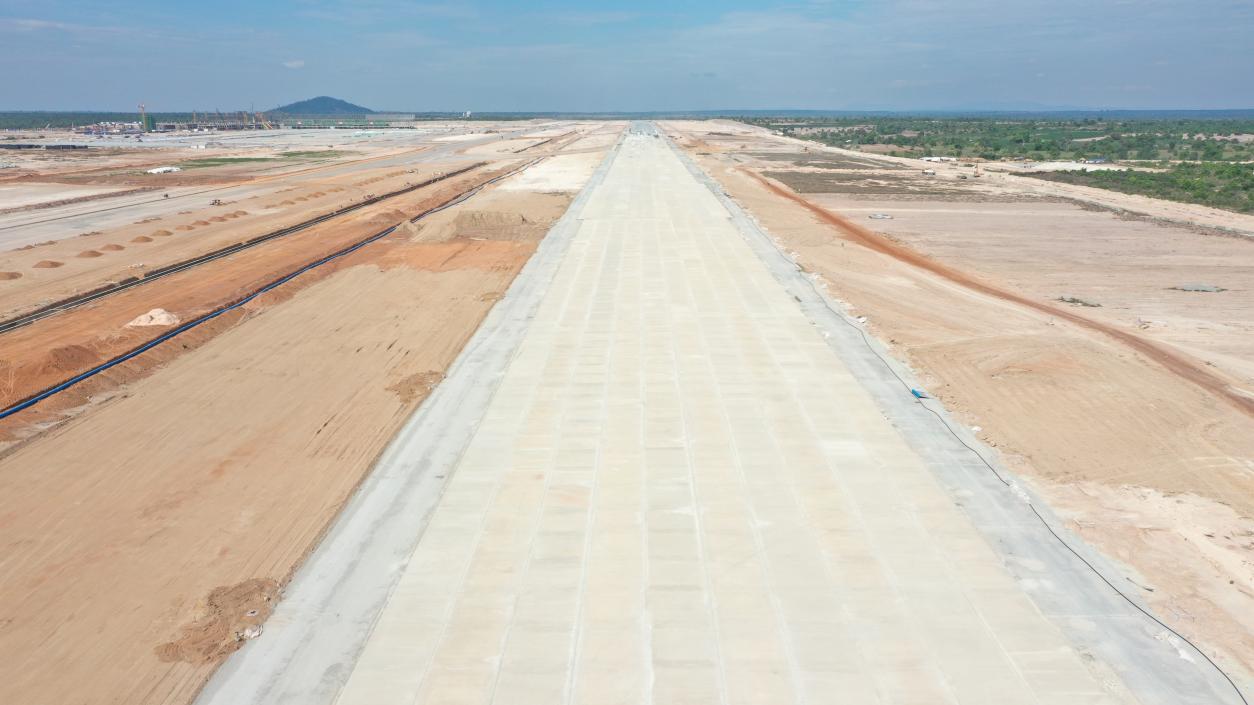 �±���(�й���)���޹�˾ - ����