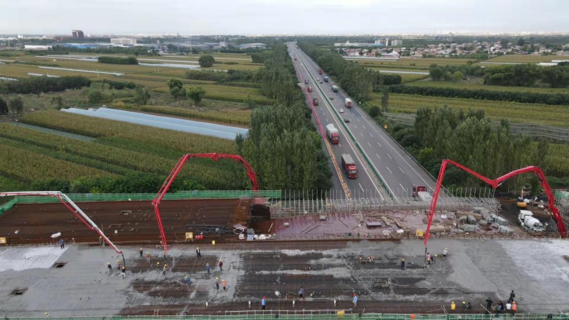 ɽ����Ͷ��е������ũ��·��������������ٴ�����Ŀ�����������������