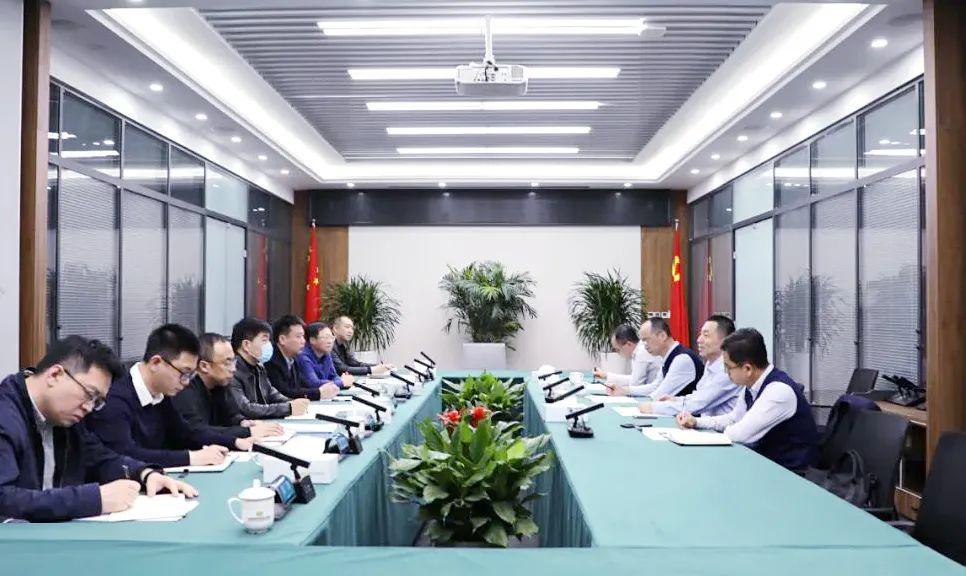 ɽ����Ͷ�彨�����봺�ڼ��ž����������̸��