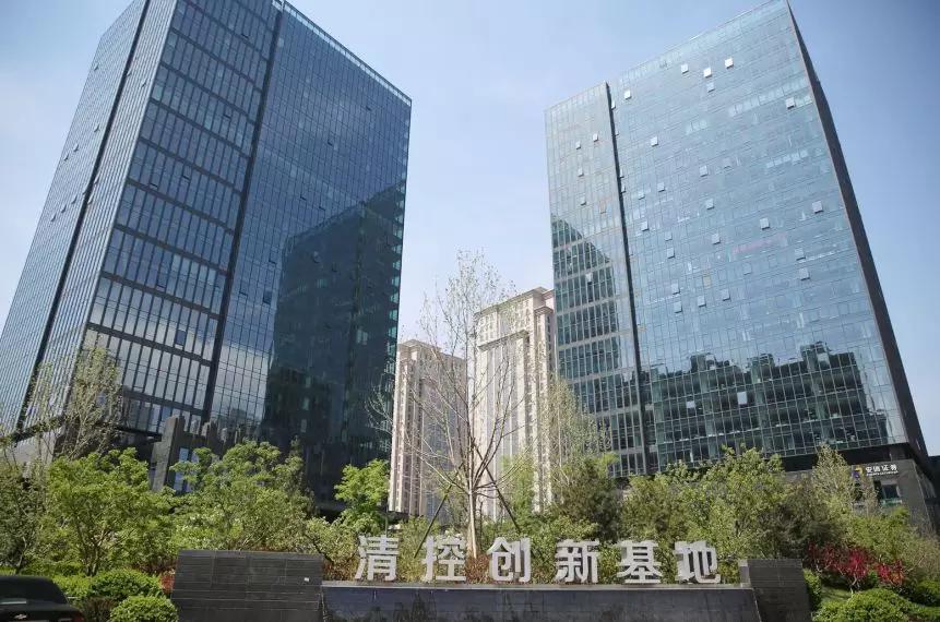 ɽ����Ͷ�Ľ����������ϣ�̫ԭ���Ƽ�԰Ͷ���������޹�˾ǩ������Э��