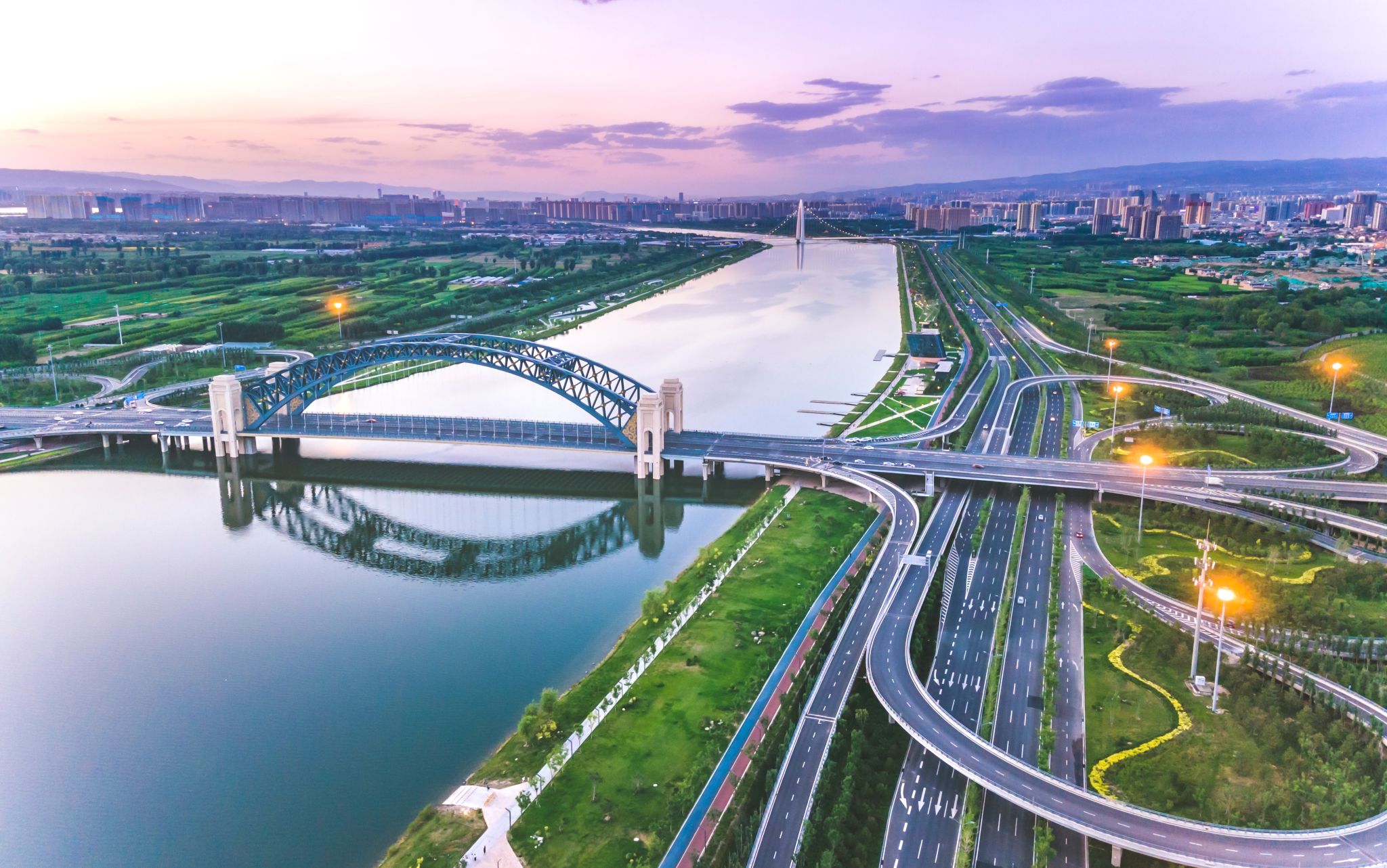 �±���(�й���)���޹�˾ - ����