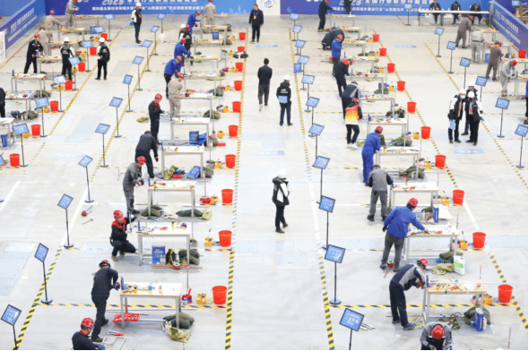 �±���(�й���)���޹�˾ - ����