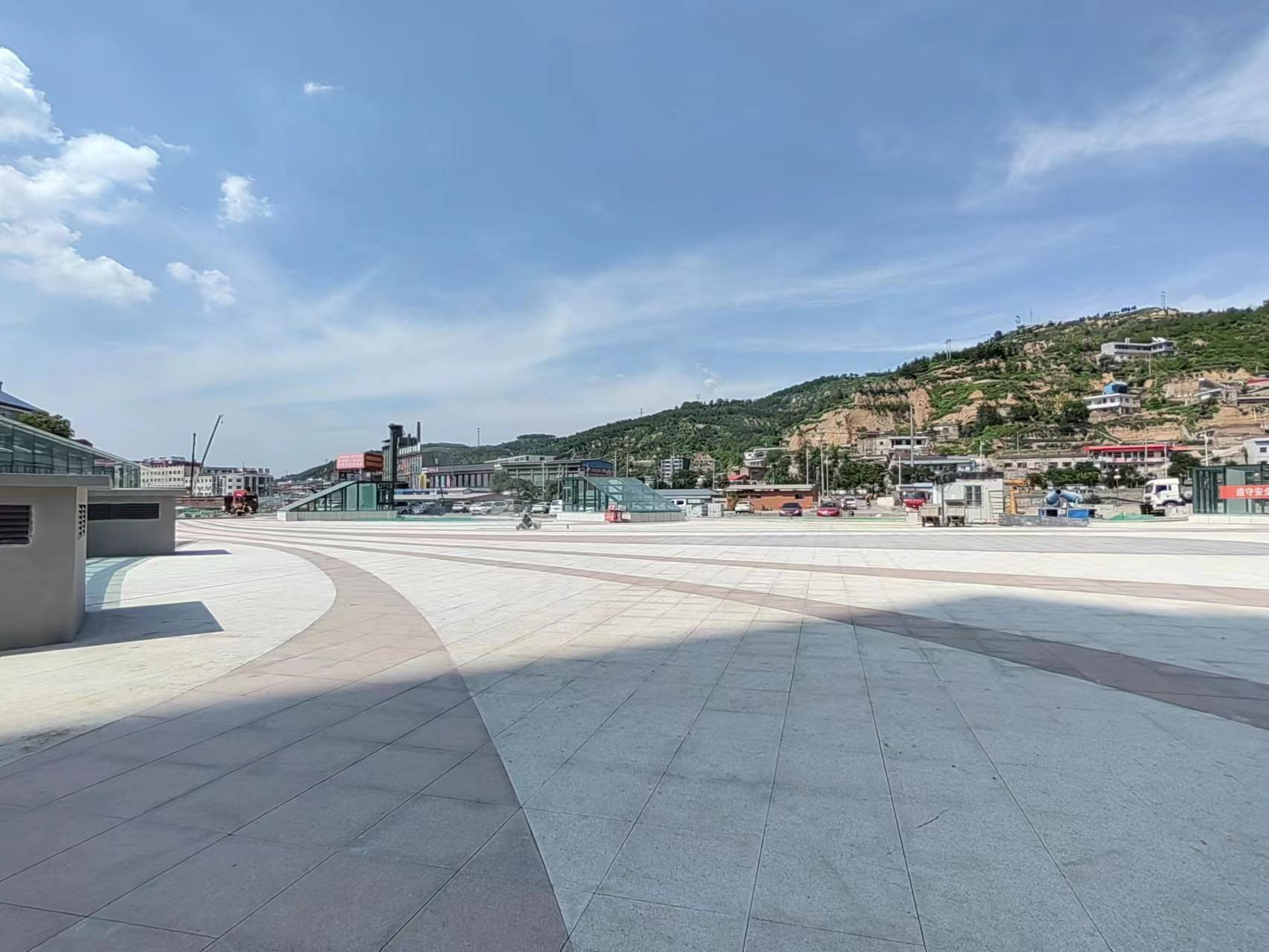 �µر꣡ɽ����Ͷ�彨���������������㳡��ͣ������Ŀ��ʼ��Ӫ